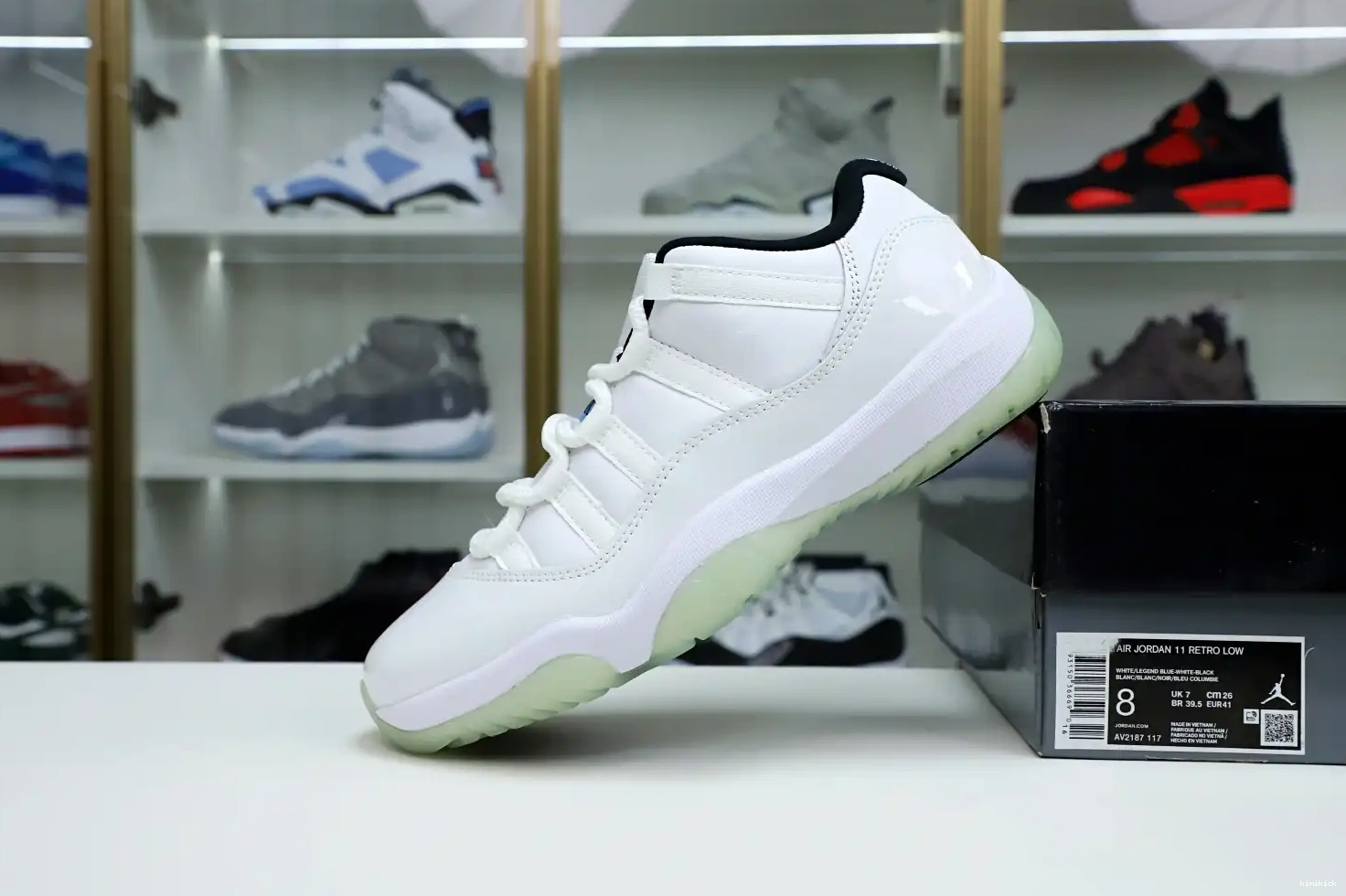 Kimikick LOW RETRO JORDAN LEGEND AIR 11 BLUE 0622